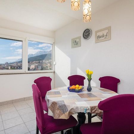 Edita - Apartment In Town Centre Makarska Kültér fotó