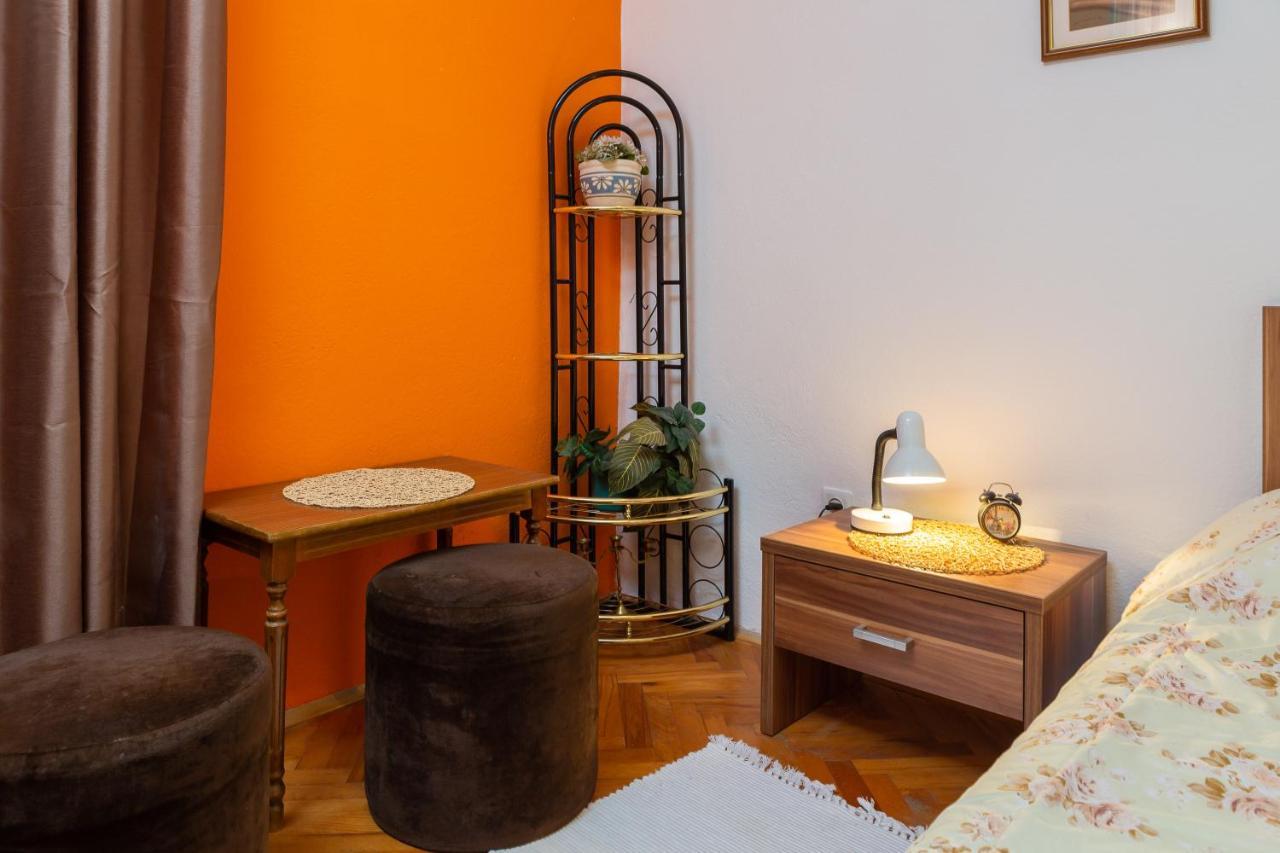 Edita - Apartment In Town Centre Makarska Kültér fotó