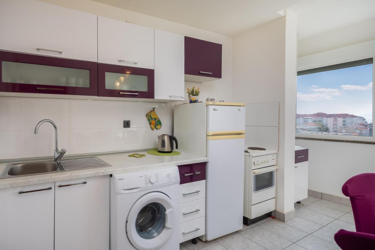 Edita - Apartment In Town Centre Makarska Kültér fotó