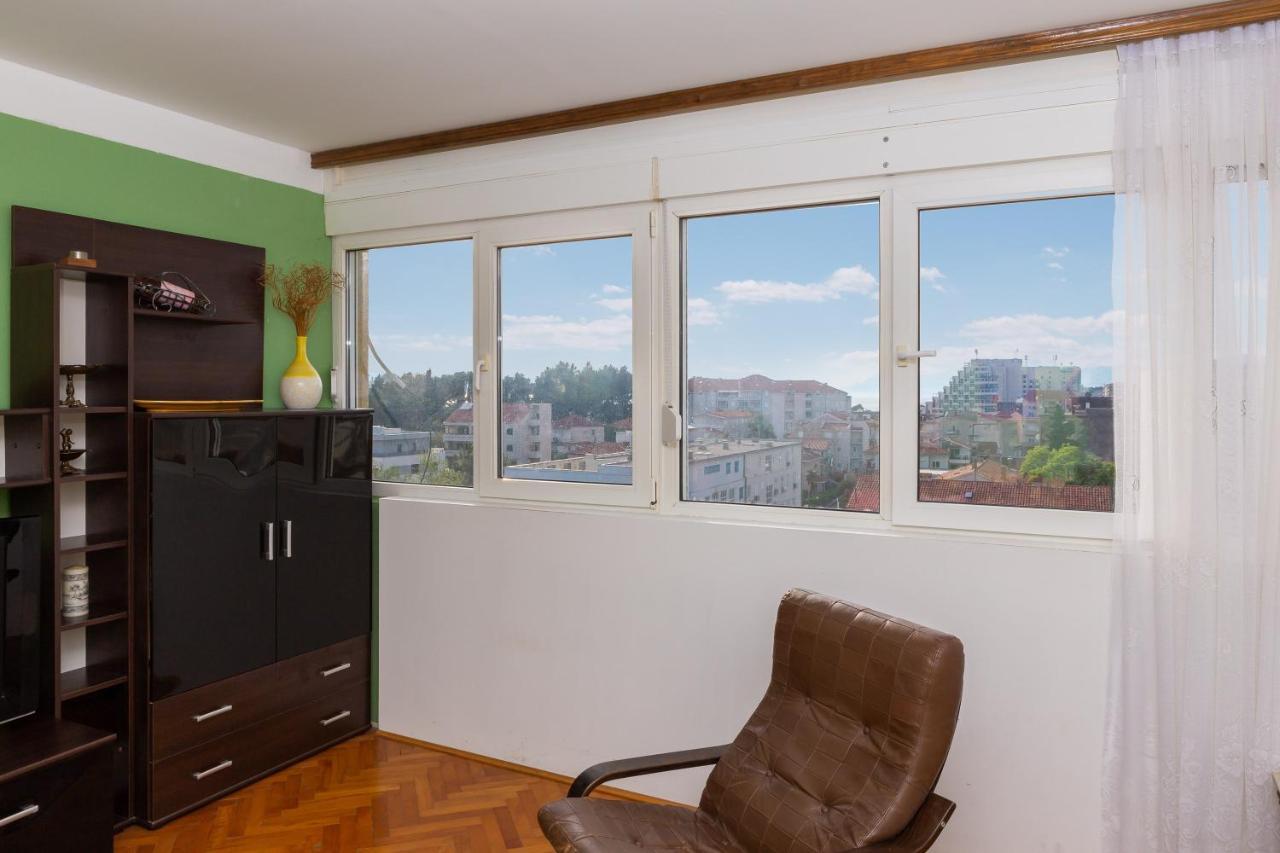 Edita - Apartment In Town Centre Makarska Kültér fotó